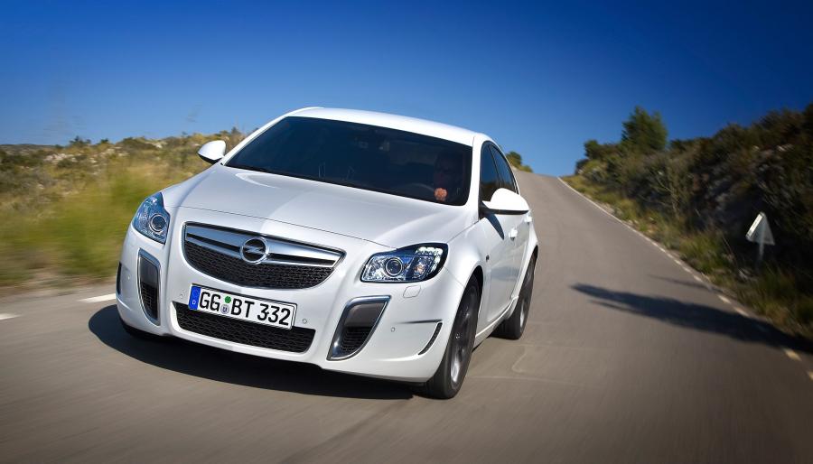  Opel Insignia OPC 2009 года  (фото 21 из 57)
